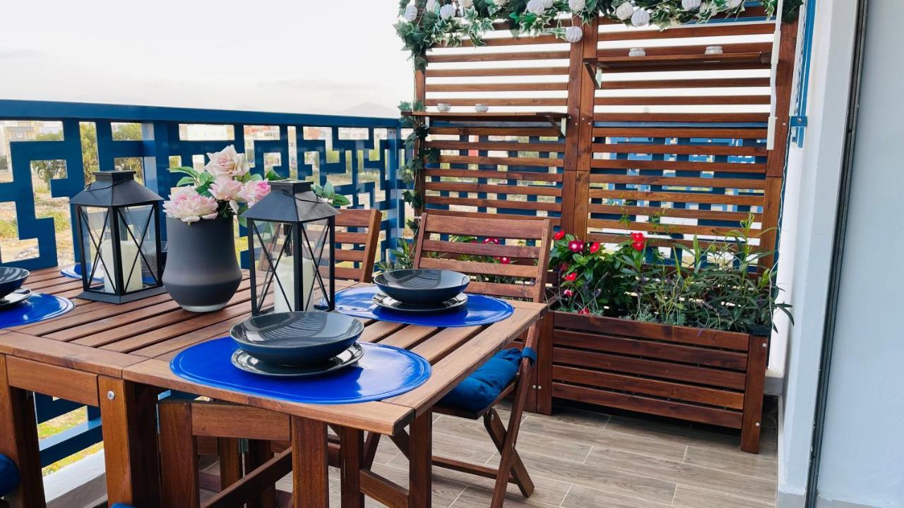 Luxury Apartment With Pool Мартил Екстериор снимка